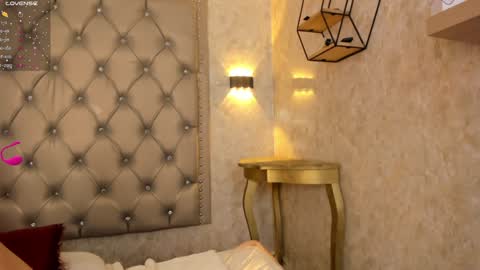 DAYRA ANGELS online show from 12.28.24