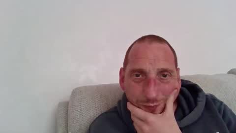 Snapshot of dazza2574 chatting on 04.30.26 dazza2574 online show from 04.30.26