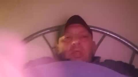 Snapshot of dazzaboxer chatting on 09.21.25 dazzaboxer online show from 09.21.25