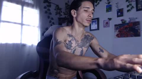 Snapshot of dazzayyy chatting on 02.09.25 dazzayy online show from 02.09.25