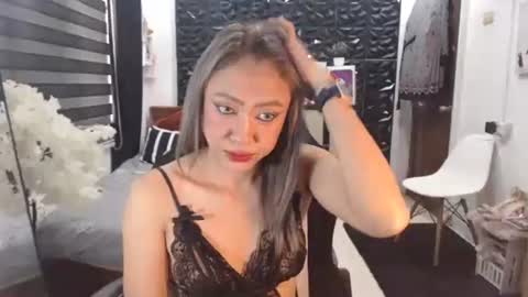 stephaniechim online show from 03.12.26