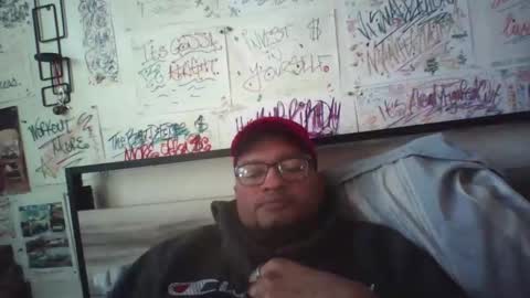 Snapshot of dbeamon92 chatting on 04.12.26 dbeamon92 online show from 04.12.26