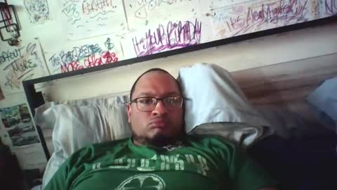 Snapshot of dbeamon92 chatting on 04.17.26 dbeamon92 online show from 04.17.26