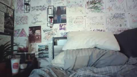 Snapshot of dbeamon92 chatting on 05.20.26 dbeamon92 online show from 05.20.26