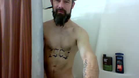 Snapshot of ddady22 chatting on 02.14.25 ddady22 online show from 02.14.25