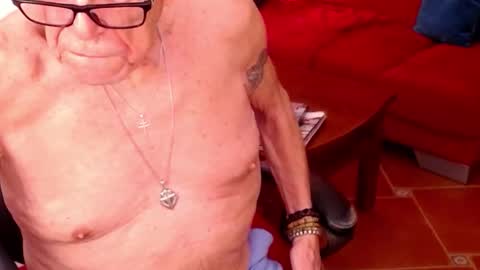 Snapshot of ddaldd chatting on 03.25.26 NOLADon online show from 03.25.26