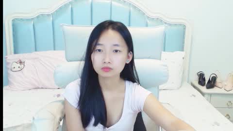 Sandyxx online show from 10.20.25