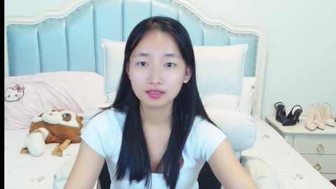 Sandyxx online show from 10.21.25