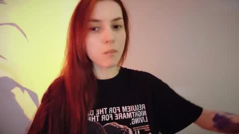 Snapshot of dead_girll chatting on 05.02.26 freak online show from 05.02.26