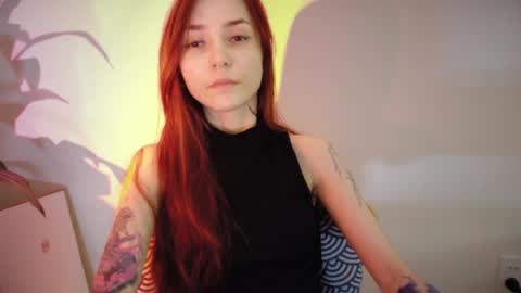 Snapshot of dead_girll chatting on 05.04.26 freak online show from 05.04.26