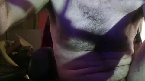 Snapshot of deandickshire chatting on 03.09.25 Dean Dickshire online show from 03.09.25