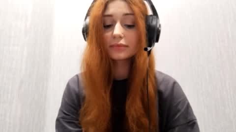 Mia online show from 03.31.26