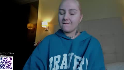 Debbie Mon Tue Fri Sun Sat GMT 3 1000am - 0400pm  online show from 12.04.25