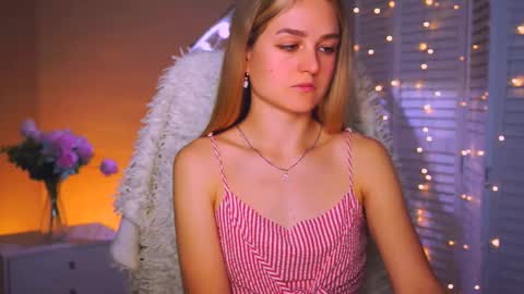 Debora online show from 10.04.25