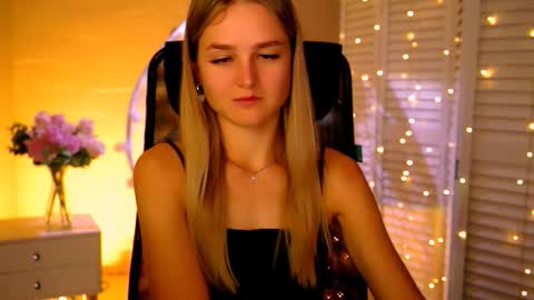 Debora online show from 11.16.25