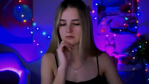 Debora online show from 12.15.25