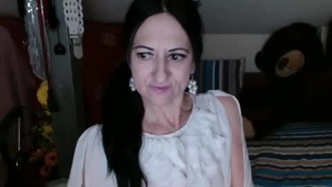 DebraMilf online show from 03.21.26