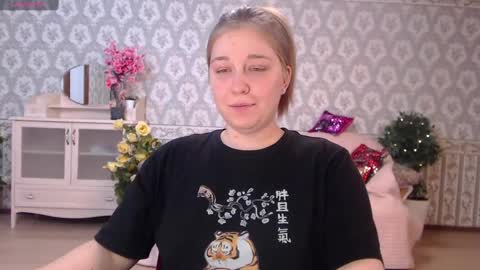 Snapshot of debramust chatting on 01.02.25 debramust online show from 01.02.25