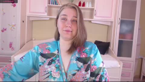 Snapshot of debramust chatting on 01.25.25 debramust online show from 01.25.25