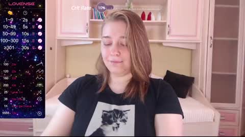 Snapshot of debramust chatting on 02.04.25 debramust online show from 02.04.25