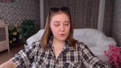 Snapshot of debramust chatting on 02.23.25 debramust online show from 02.23.25