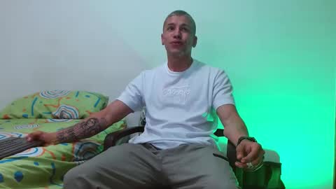 Santiago online show from 12.22.24