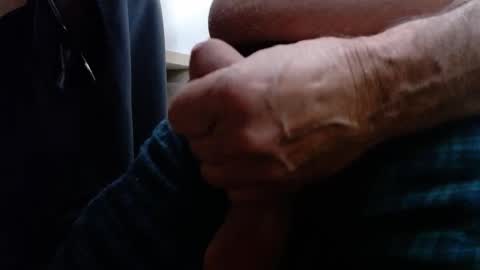 Snapshot of deeperjohnny chatting on 10.11.25 deeperjohnny online show from 10.11.25