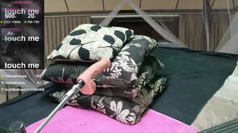 Deeply  Asian style...  Nice to meet you   thumb up me please help us. online show from 03.09.25