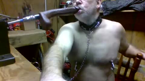 Snapshot of deepthroat227 chatting on 03.09.25 Deepthroat My Big Dildos online show from 03.09.25