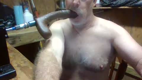 Snapshot of deepthroat227 chatting on 10.15.25 Deepthroat My Big Dildos online show from 10.15.25
