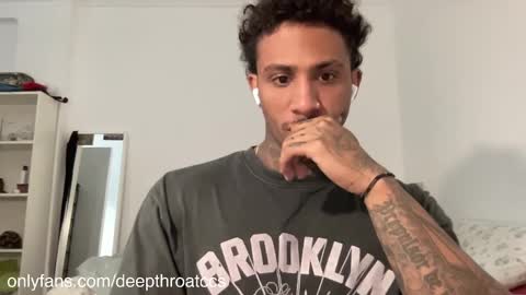 Snapshot of deepthroatfucker_ccs chatting on 12.14.24 deepthroatfucker_ccs online show from 12.14.24