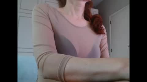 Snapshot of deessedivine chatting on 02.13.25 KamiDevi online show from 02.13.25