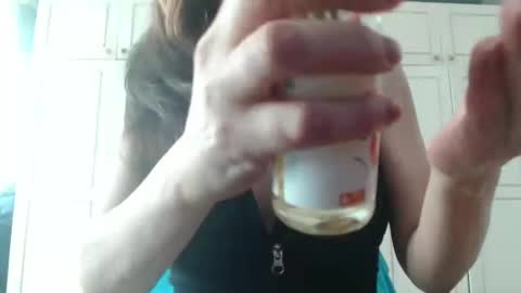 Snapshot of deessedivine chatting on 04.29.26 KamiDevi online show from 04.29.26