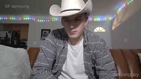 Snapshot of deeyungguy chatting on 01.07.26 more content and goodies online show from 01.07.26