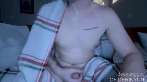 Snapshot of deeyungguy chatting on 03.02.26 more content and goodies online show from 03.02.26