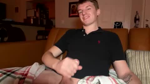 Snapshot of deeyungguy chatting on 03.08.26 more content and goodies online show from 03.08.26