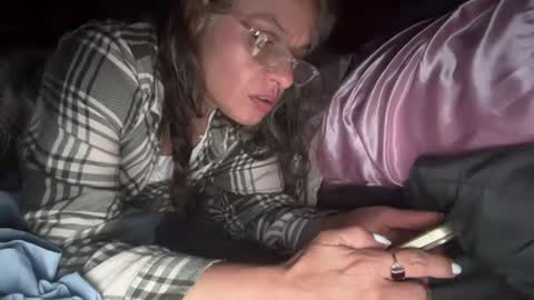 Snapshot of degeneratesaint chatting on 07.01.26 Tori online show from 07.01.26