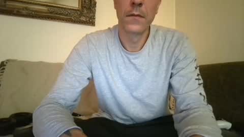 Snapshot of degrandis chatting on 10.18.25 Luka Magic online show from 10.18.25