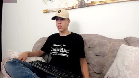 Snapshot of dei_v_48 chatting on 01.30.25 DEIVY online show from 01.30.25