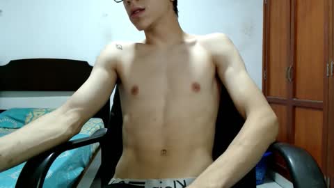 Snapshot of dei_v_48 chatting on 10.20.25 DEIVY online show from 10.20.25