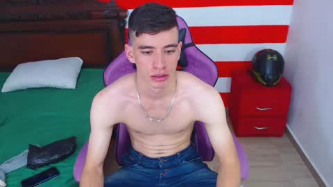 Snapshot of deiby_baby chatting on 12.05.24 DEIBY online show from 12.05.24