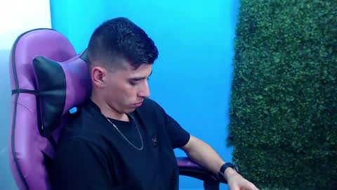 Snapshot of deiby_baby chatting on 12.10.24 DEIBY online show from 12.10.24