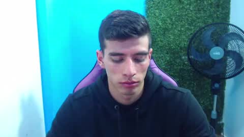 Snapshot of deiby_baby chatting on 01.11.25 DEIBY online show from 01.11.25