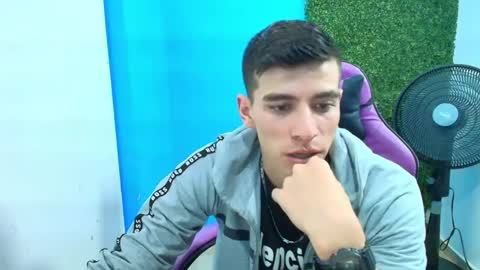 Snapshot of deiby_baby chatting on 02.07.25 DEIBY online show from 02.07.25