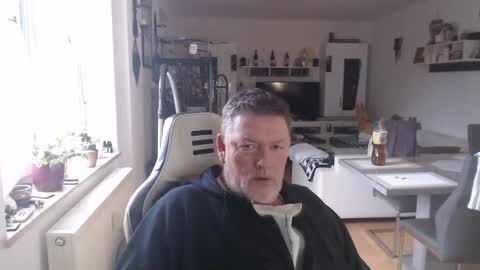 deinprinz2312 online show from 01.28.25