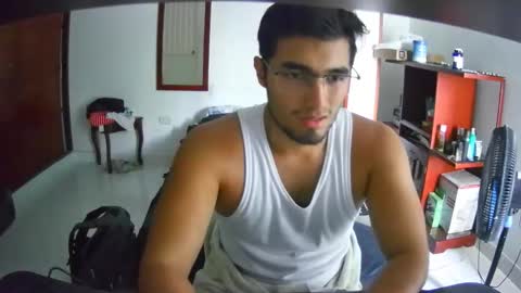 Snapshot of deividellobo chatting on 01.23.25 deividellobo online show from 01.23.25