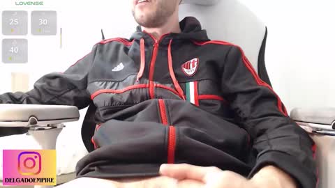 Snapshot of delgadopollon_1991 chatting on 02.11.26 Mster X online show from 02.11.26