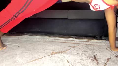 deli_la online show from 03.04.26