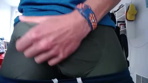 Snapshot of delicioso4u chatting on 02.21.25 delicioso4u online show from 02.21.25