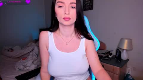 Mila online show from 11.20.25